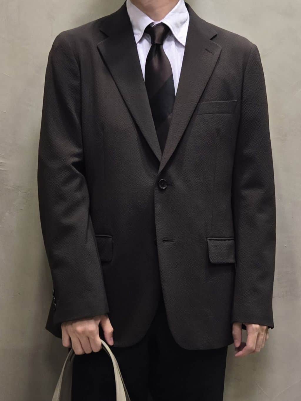 白木駆さんの「TAKEO KIKUCHI｜【Made in JAPAN】市松紋 ドレスシャツ」を使ったコーディネート