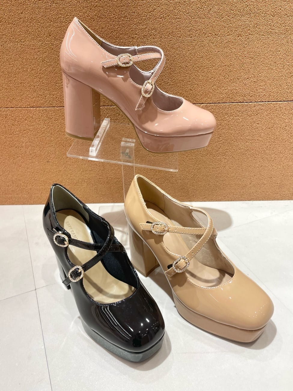 azusaさんの「ESPERANZA｜クロスダブルバックル厚底パンプス 結婚式二次会 パーティー 25SS」を使ったコーディネート