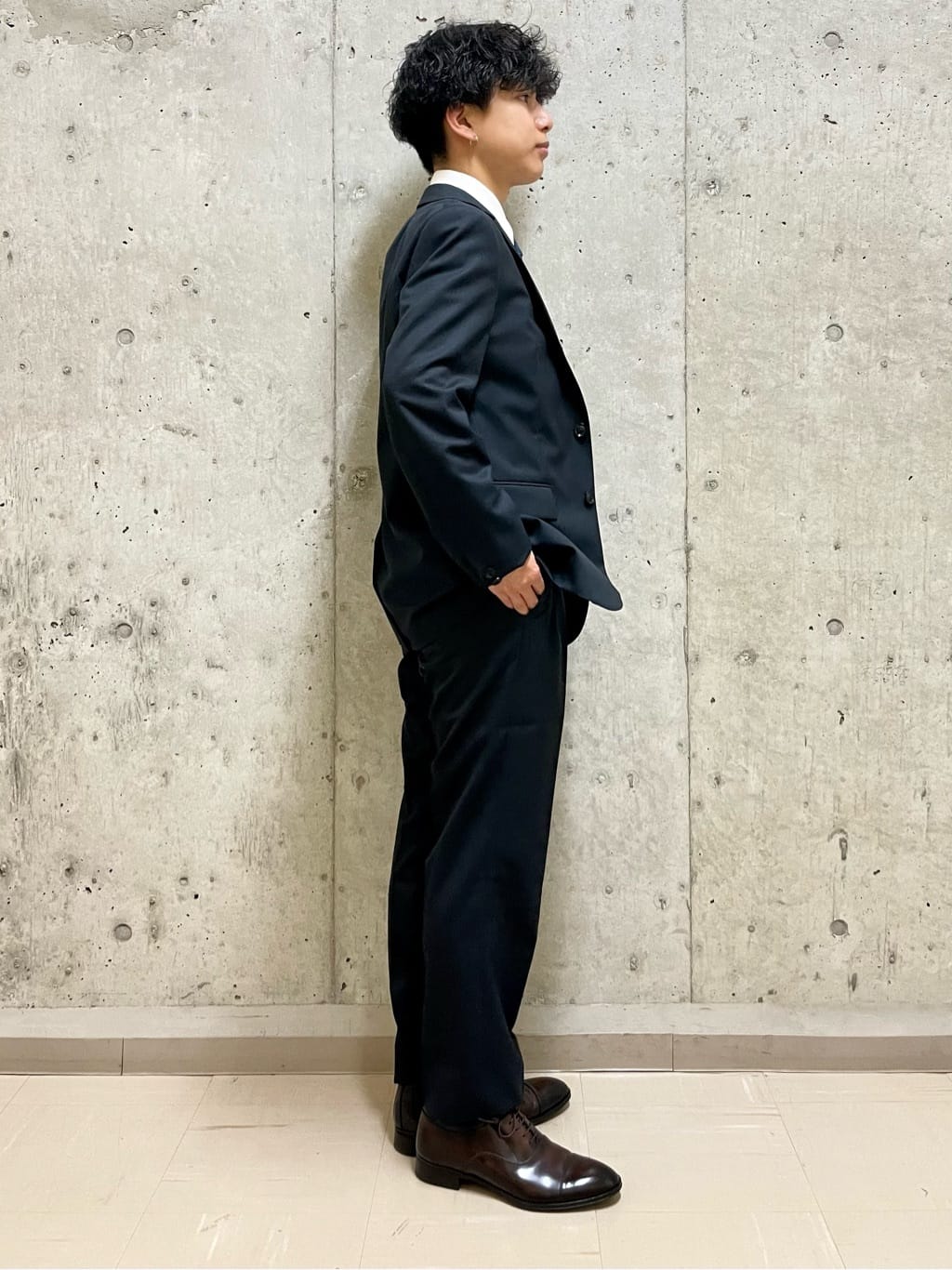 すずきさんの「TAKEO KIKUCHI｜【Made in JAPAN】ドビーストライプ ドレス シャツ」を使ったコーディネート