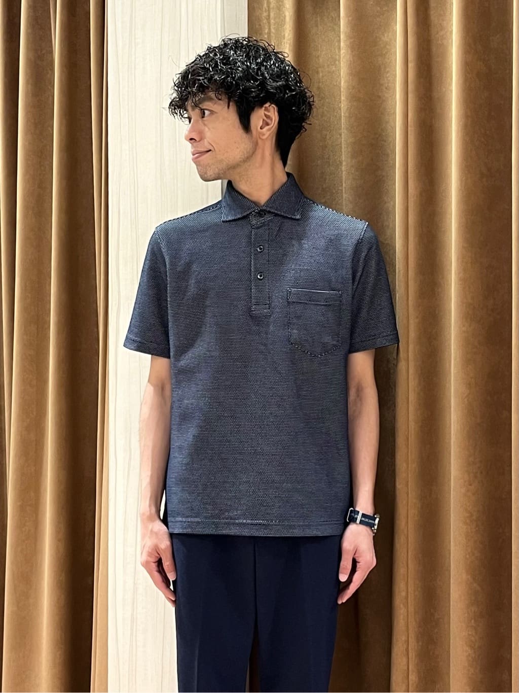 URAさんの「TAKEO KIKUCHI｜【抗菌防臭／9色5サイズ展開】ハニカムメランジ ポロシャツ」を使ったコーディネート