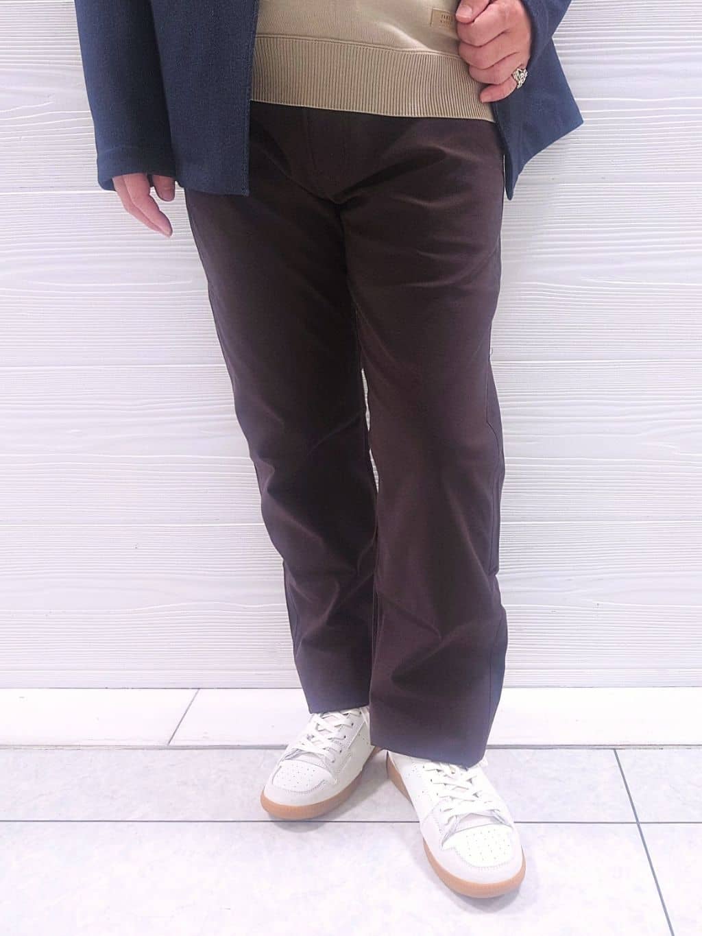 かずさんの「TAKEO KIKUCHI｜【Made in JAPAN】播州織 ストレッチ パンツ」を使ったコーディネート