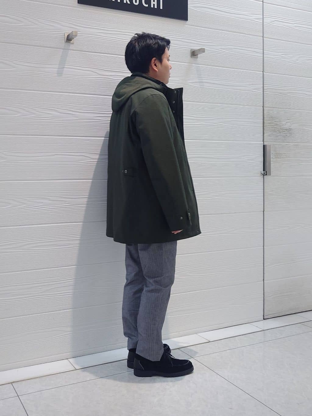 かずさんの「TAKEO KIKUCHI｜【Made in JAPAN】播州織 ヘリンボン ストレート パンツ」を使ったコーディネート