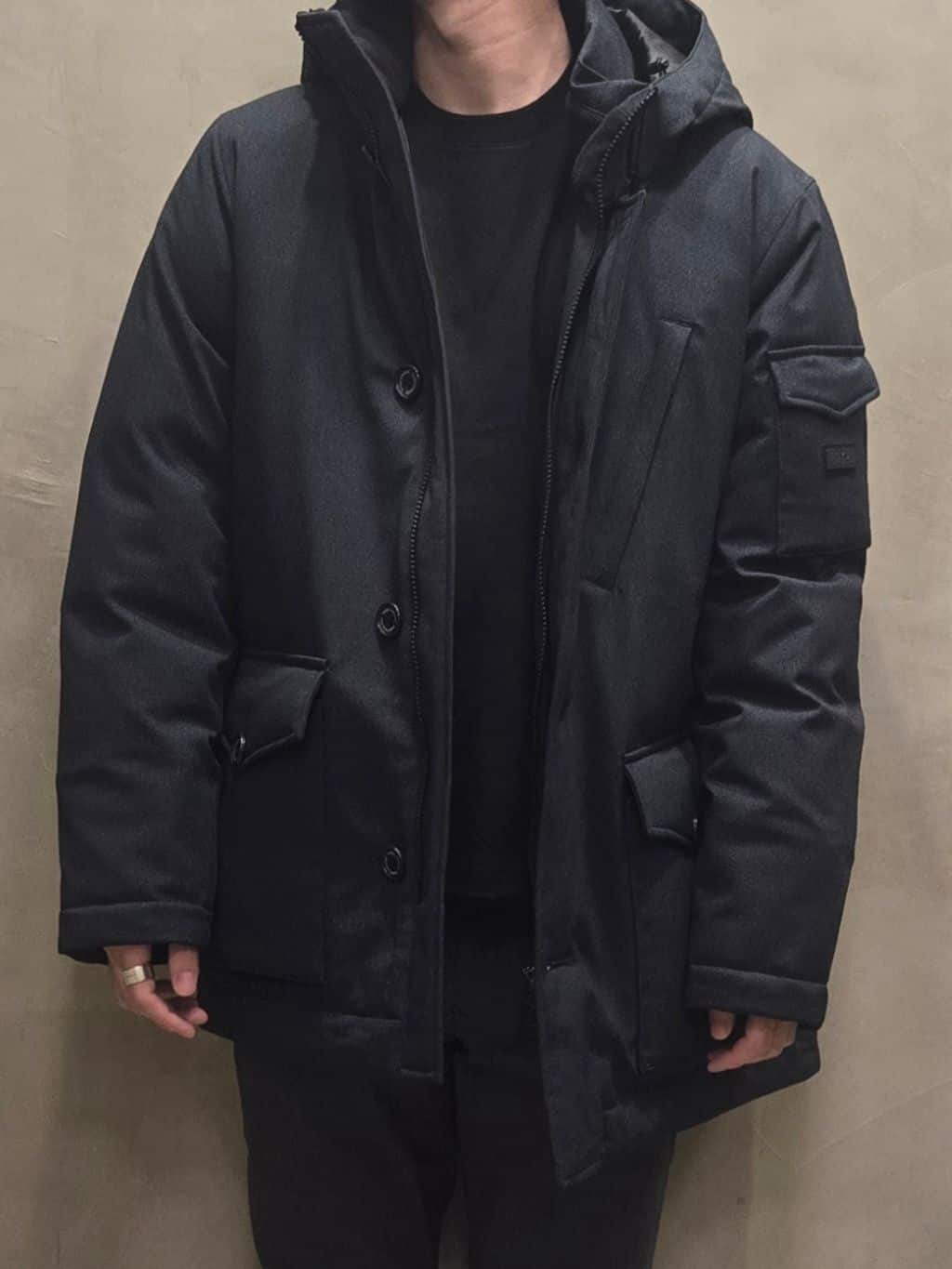白木駆さんの「TAKEO KIKUCHI｜【Made in JAPAN】播州織 ヘリンボン ストレート パンツ」を使ったコーディネート