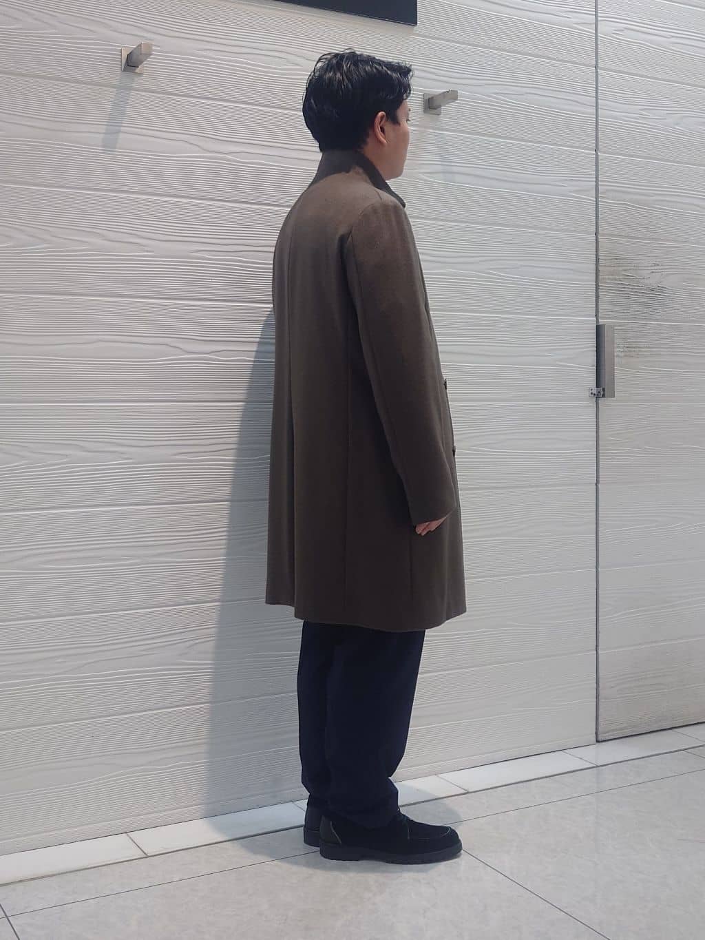 かずさんの「TAKEO KIKUCHI｜【ウールカシミヤブレンド】ビーバー調 スタンドカラー コート」を使ったコーディネート