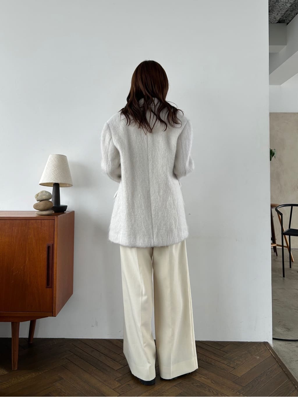 miyu maesakaさんの「CODE A｜shaggy jacket coat」を使ったコーディネート