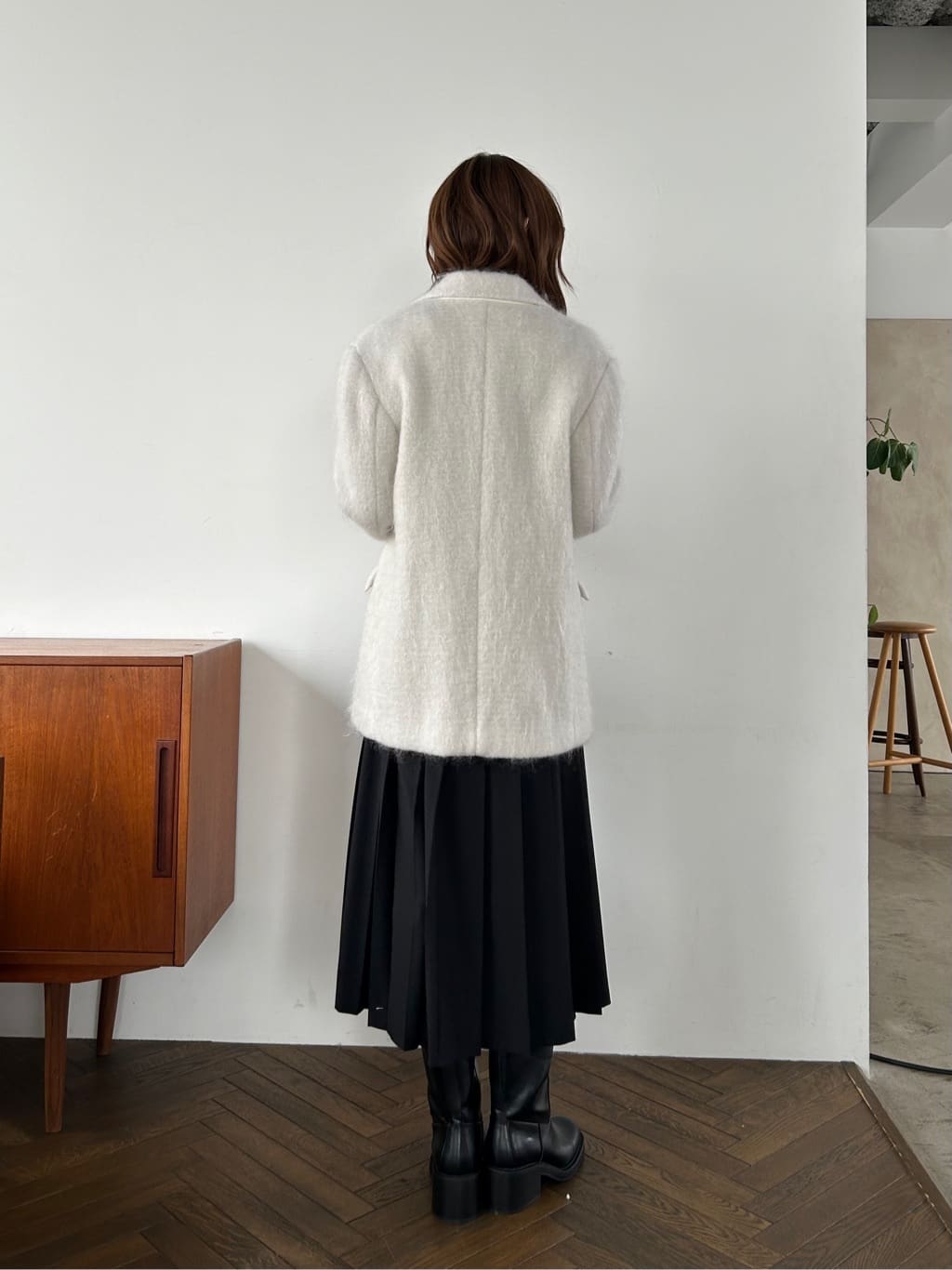 miyu maesakaさんの「CODE A｜shaggy jacket coat」を使ったコーディネート