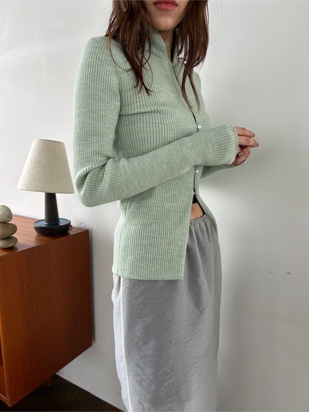 miyu maesakaさんの「CODE A｜reversible sheer skirt」を使ったコーディネート