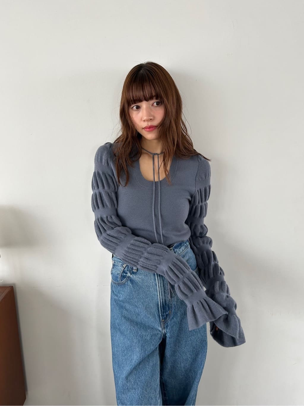 miyu maesakaさんの「CODE A｜gathered sleeves knit」を使ったコーディネート