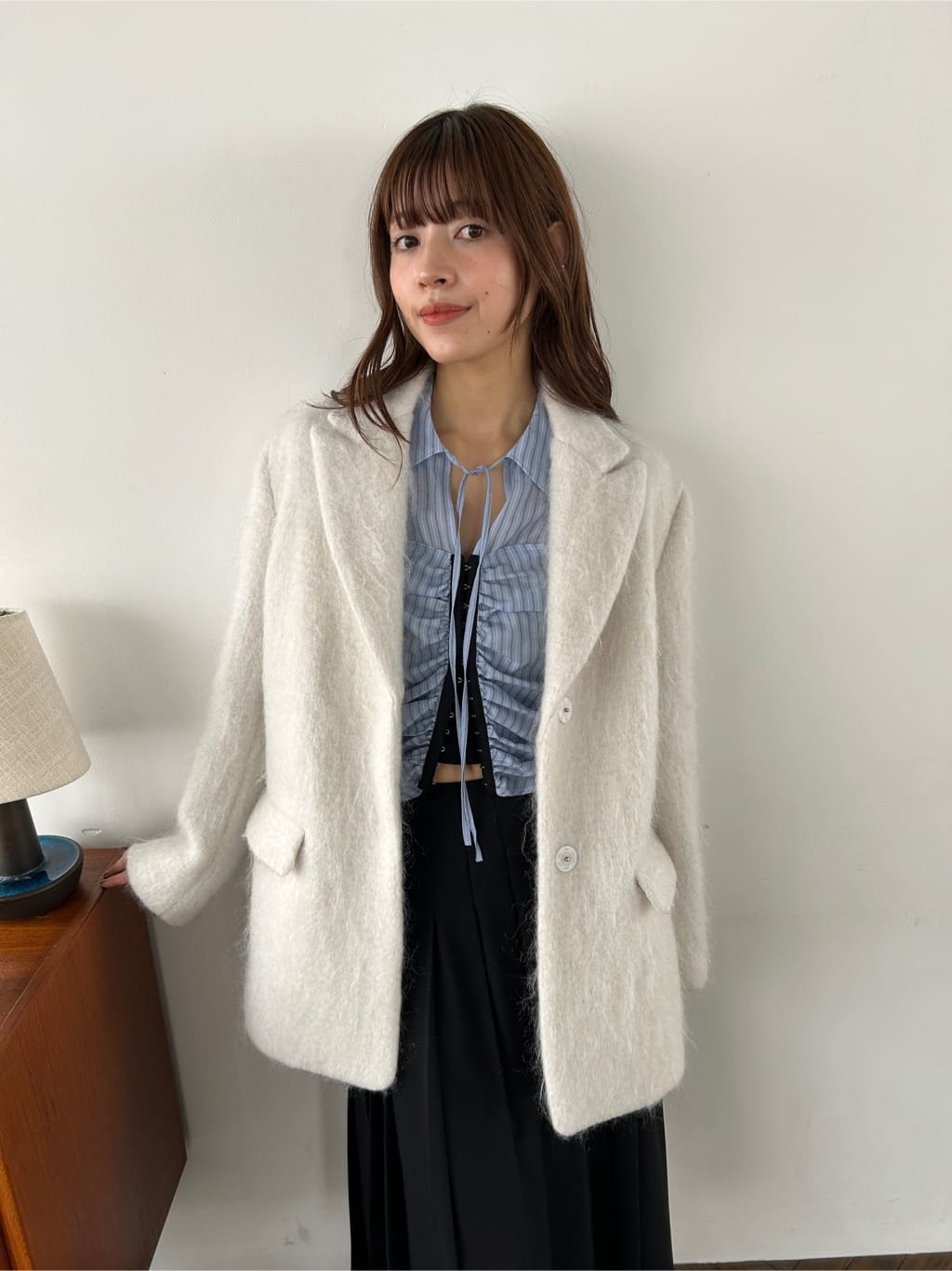 miyu maesakaさんの「CODE A｜shaggy jacket coat」を使ったコーディネート