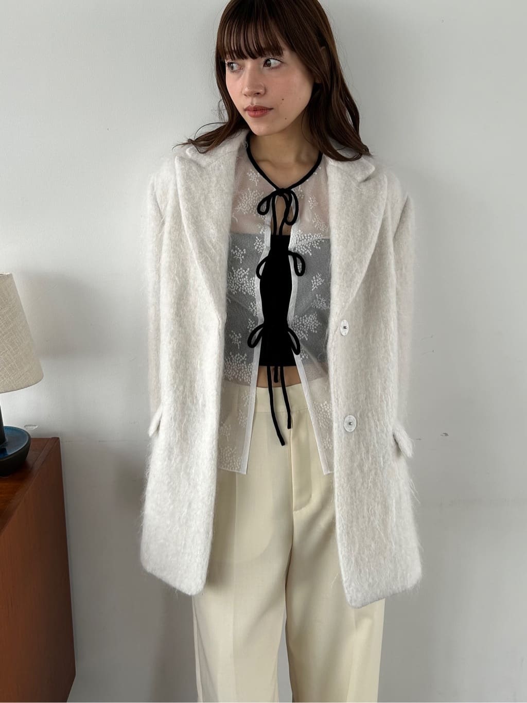 miyu maesakaさんの「CODE A｜shaggy jacket coat」を使ったコーディネート