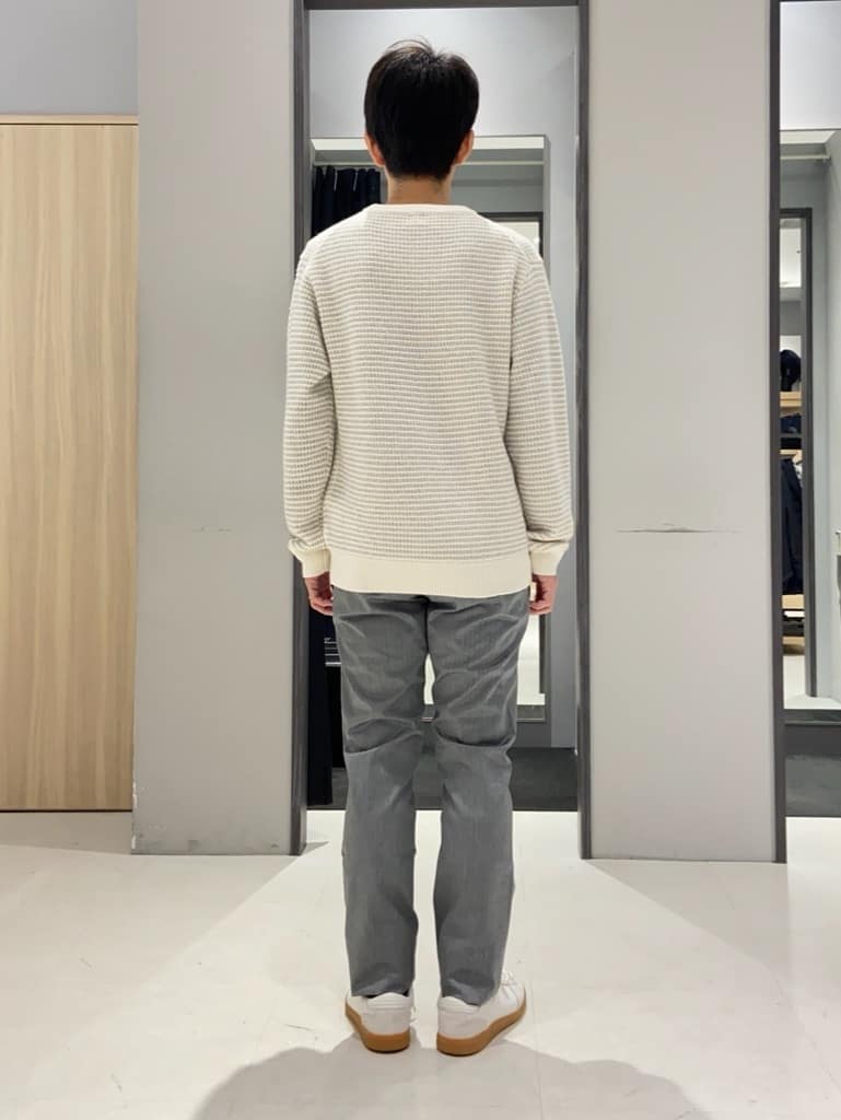 わいずみさんの「TAKEO KIKUCHI｜【DOWN FABRIC】ダウンファブリック スタンドカラーブルゾン」を使ったコーディネート