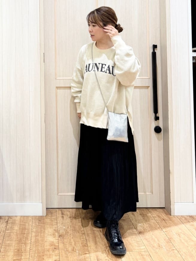 Y O k Oさんの「SHOO･LA･RUE｜」を使ったコーディネート