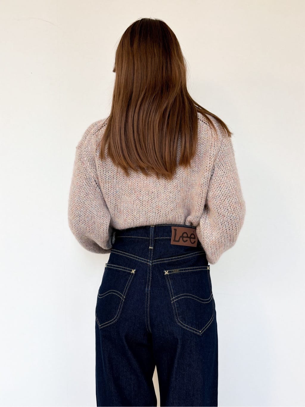 momoさんの「grove｜【Lee&times;grove別注】STRAIGHT DENIM PANTS」を使ったコーディネート