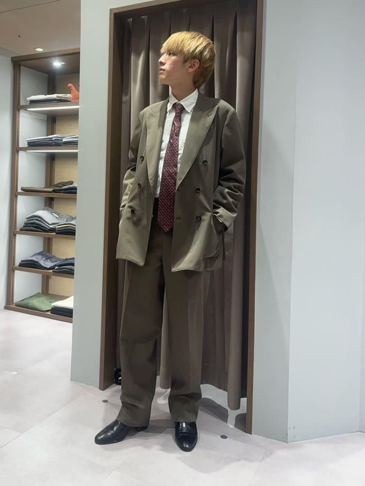 ゆうさんの「TAKEO KIKUCHI｜デュプイ リバーシブル ベルト」を使ったコーディネート