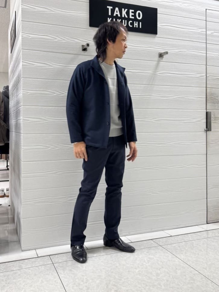 井出恭輔さんの「TAKEO KIKUCHI｜【DOWN FABRIC】ダウンファブリック スタンドカラーブルゾン」を使ったコーディネート