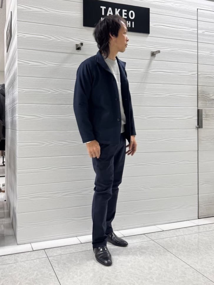 井出恭輔さんの「TAKEO KIKUCHI｜【DOWN FABRIC】ダウンファブリック スタンドカラーブルゾン」を使ったコーディネート