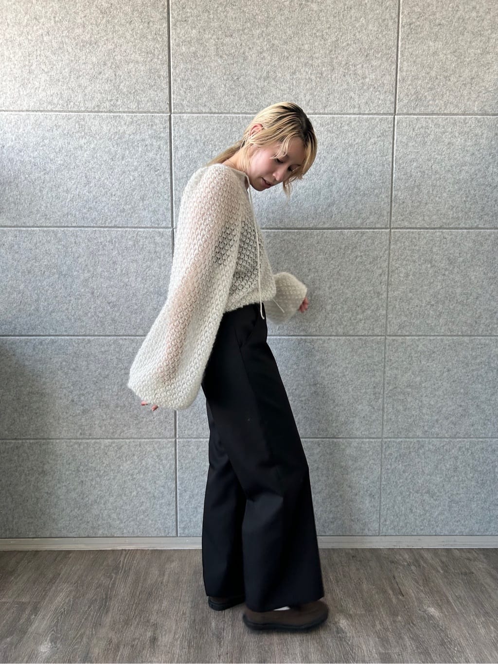 honoka Aさんの「CODE A｜2way sheer mohair pullover」を使ったコーディネート