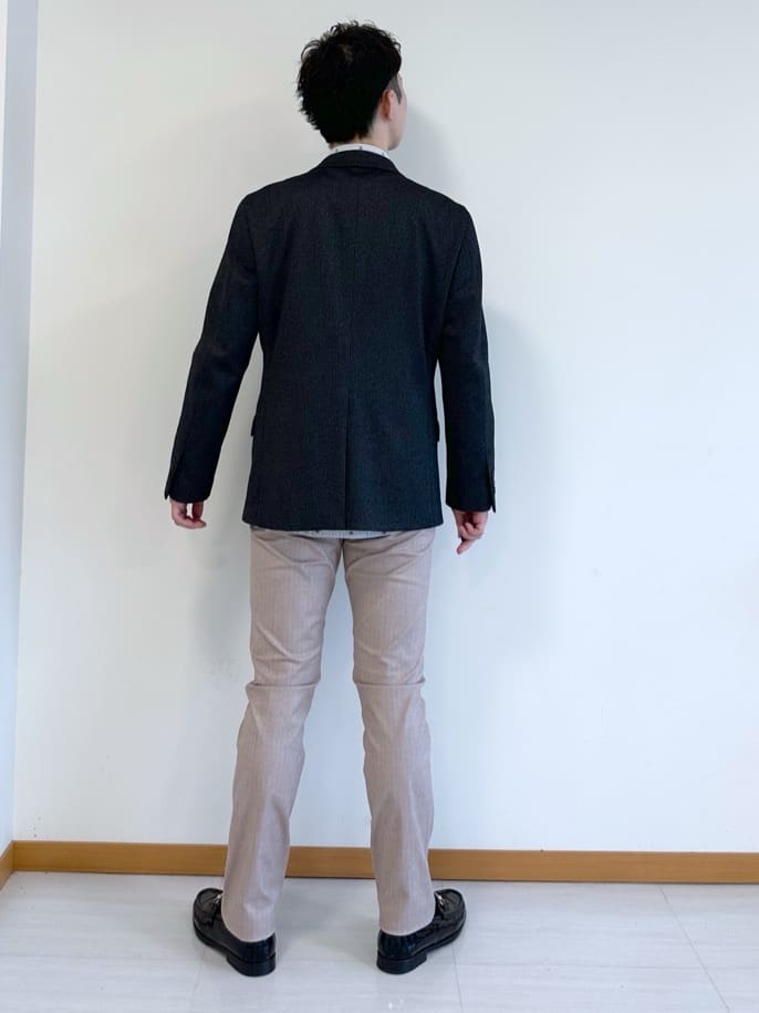 イッシーさんの「TAKEO KIKUCHI｜ハットモチーフ ジャカード ストライプ シャツ」を使ったコーディネート