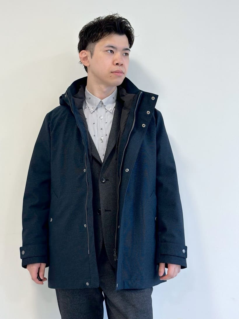イッシーさんの「TAKEO KIKUCHI｜ハットモチーフ ジャカード ストライプ シャツ」を使ったコーディネート