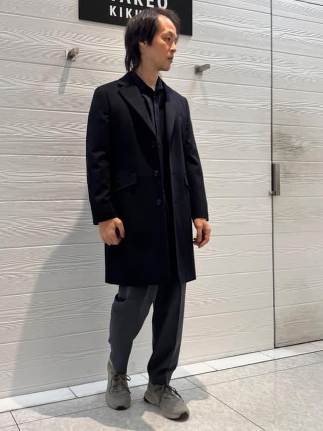 井出恭輔さんの「TAKEO KIKUCHI｜ウールカシミヤブレンド チェスターコート」を使ったコーディネート
