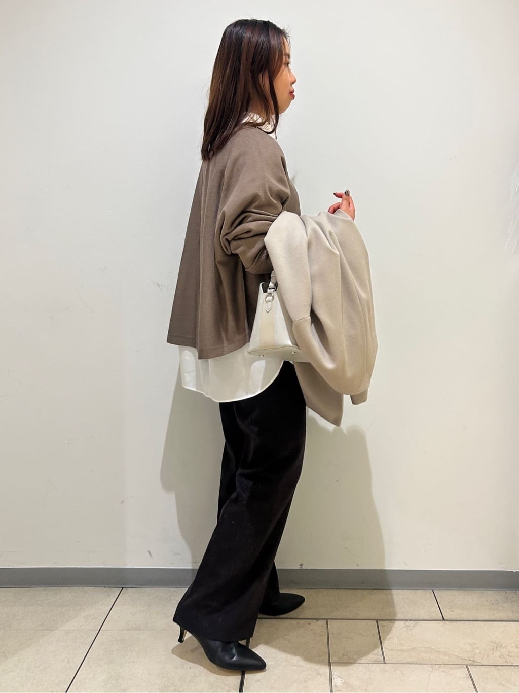 kanoさんの「UNTITLED｜【日本製／通勤／フォーマル】カシミヤ混ノーカラーコート」を使ったコーディネート