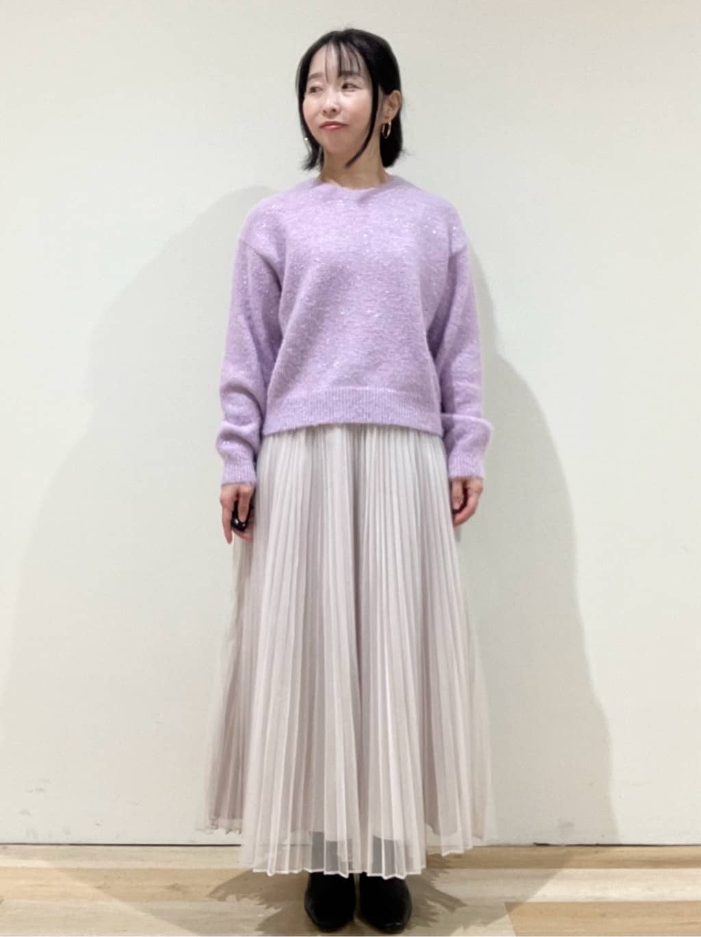 T.eさんの「OPAQUE.CLIP｜◆《通勤対応》チュールプリーツフレアスカート【洗濯機洗い可】」を使ったコーディネート