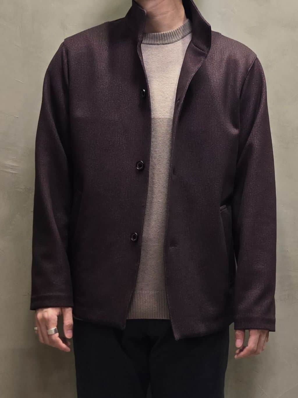 白木駆さんの「TAKEO KIKUCHI｜【DOWN FABRIC】ダウンファブリック スタンドカラーブルゾン」を使ったコーディネート