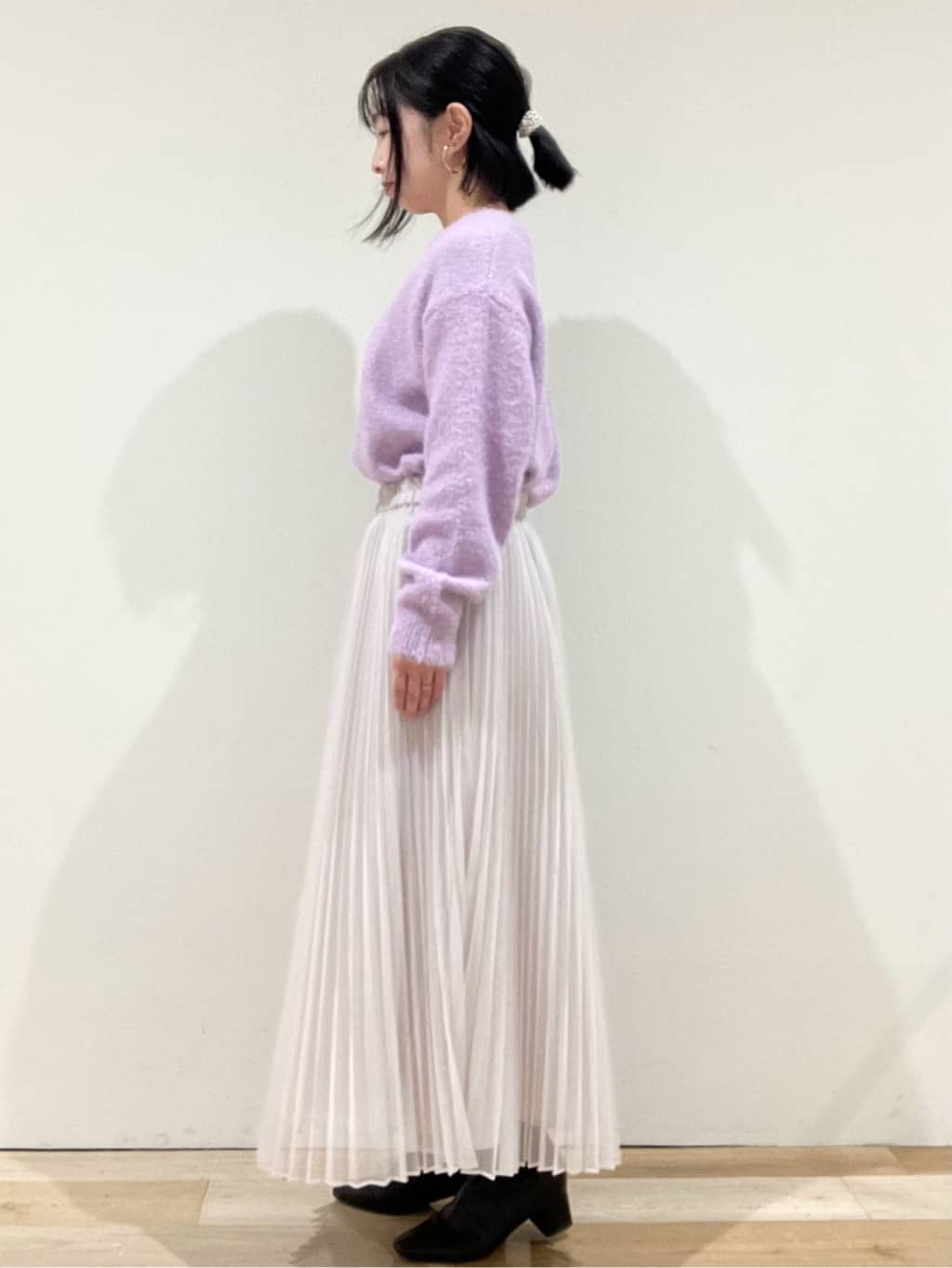 T.eさんの「OPAQUE.CLIP｜◆《通勤対応》チュールプリーツフレアスカート【洗濯機洗い可】」を使ったコーディネート
