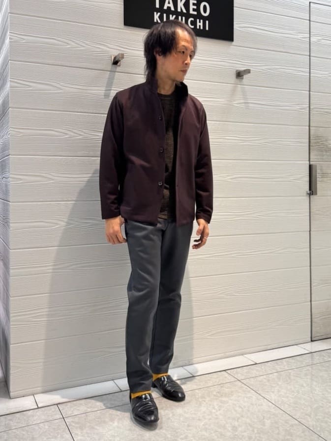 井出恭輔さんの「TAKEO KIKUCHI｜【DOWN FABRIC】ダウンファブリック スタンドカラーブルゾン」を使ったコーディネート
