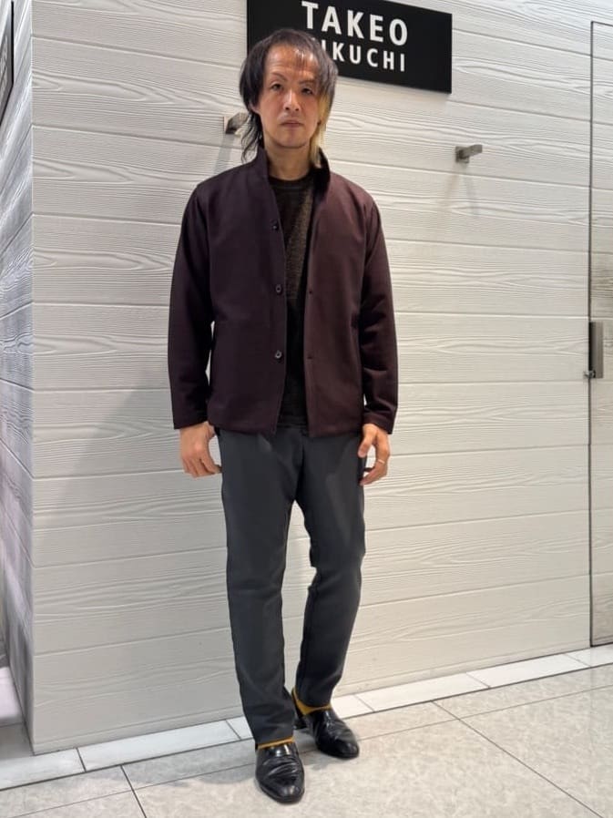 井出恭輔さんの「TAKEO KIKUCHI｜【DOWN FABRIC】ダウンファブリック スタンドカラーブルゾン」を使ったコーディネート