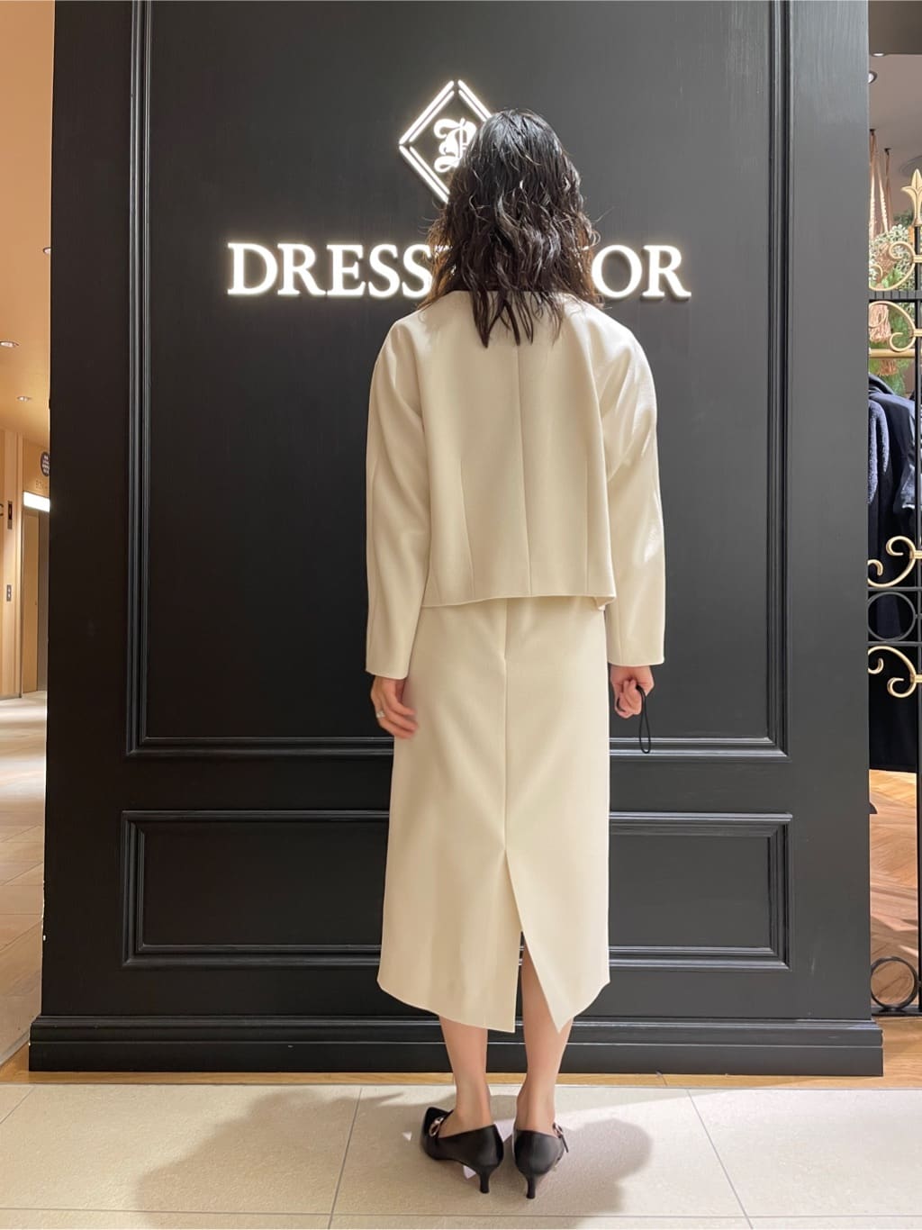 Karinさんの「DRESSTERIOR｜」を使ったコーディネート
