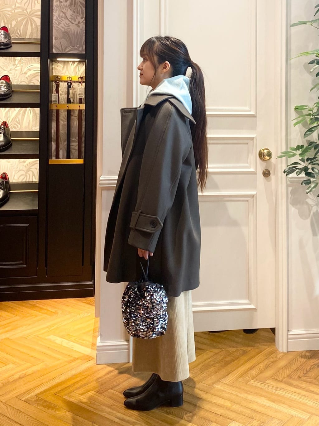 c.wさんの「DRESSTERIOR｜◆コーデュロイイージースカート」を使ったコーディネート