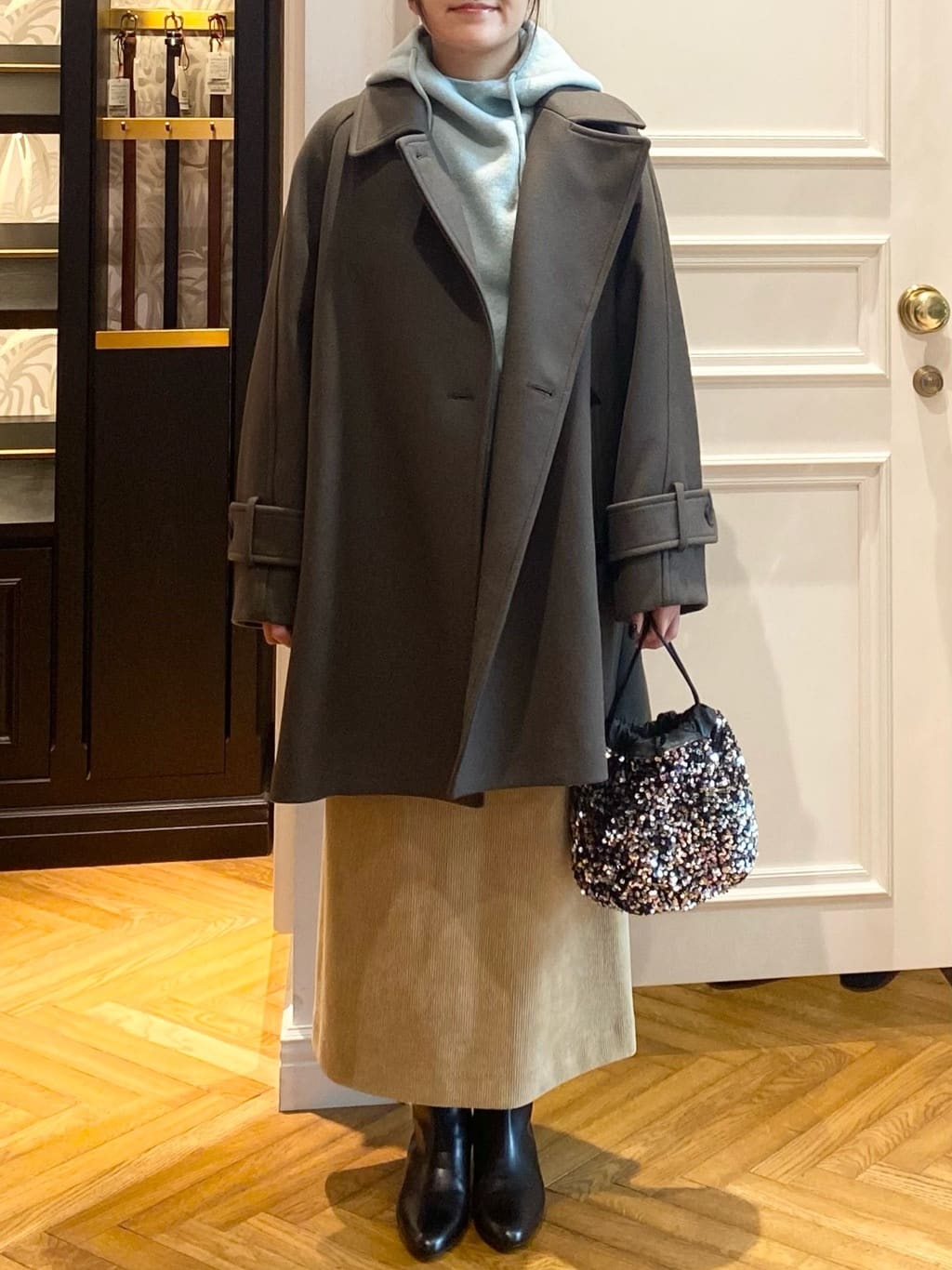 c.wさんの「DRESSTERIOR｜◆コーデュロイイージースカート」を使ったコーディネート
