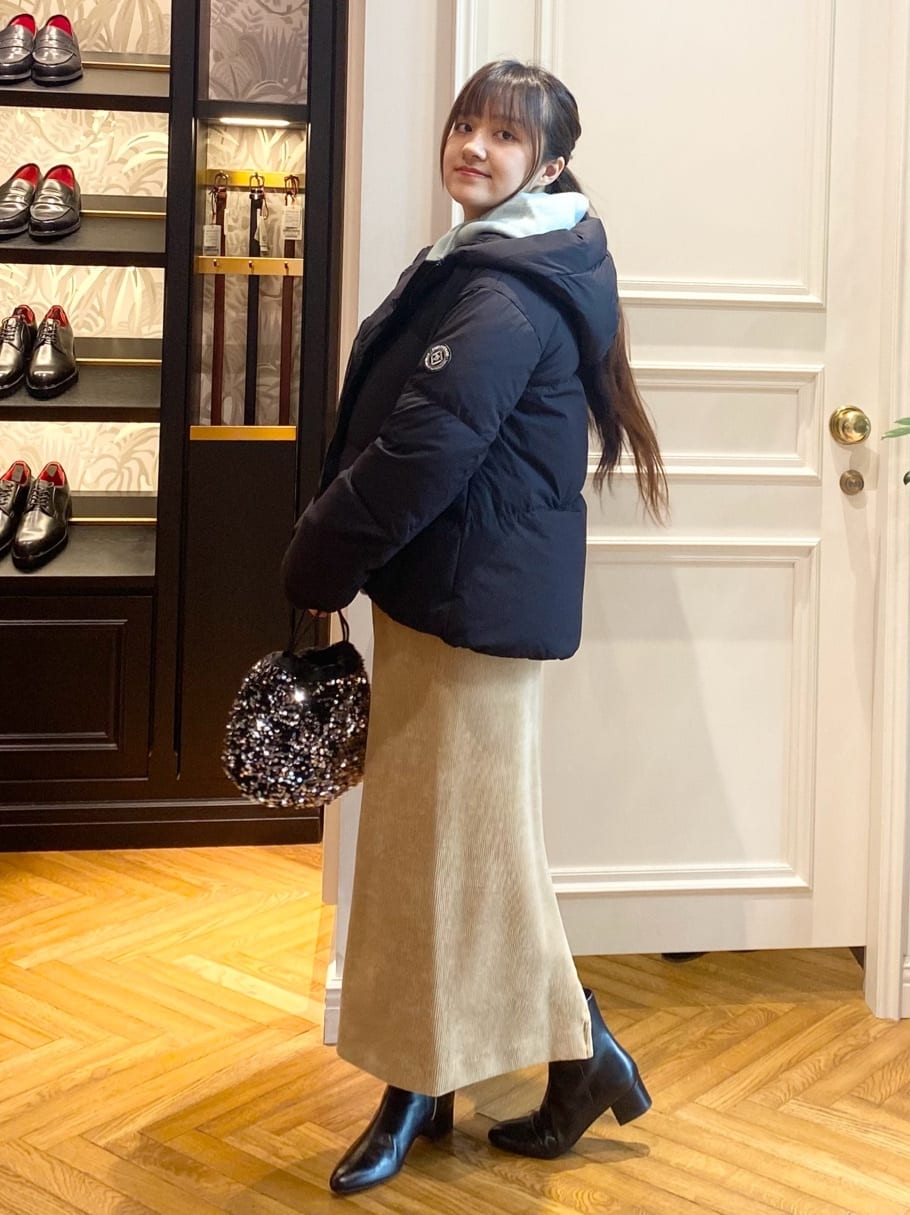 c.wさんの「DRESSTERIOR｜◆コーデュロイイージースカート」を使ったコーディネート