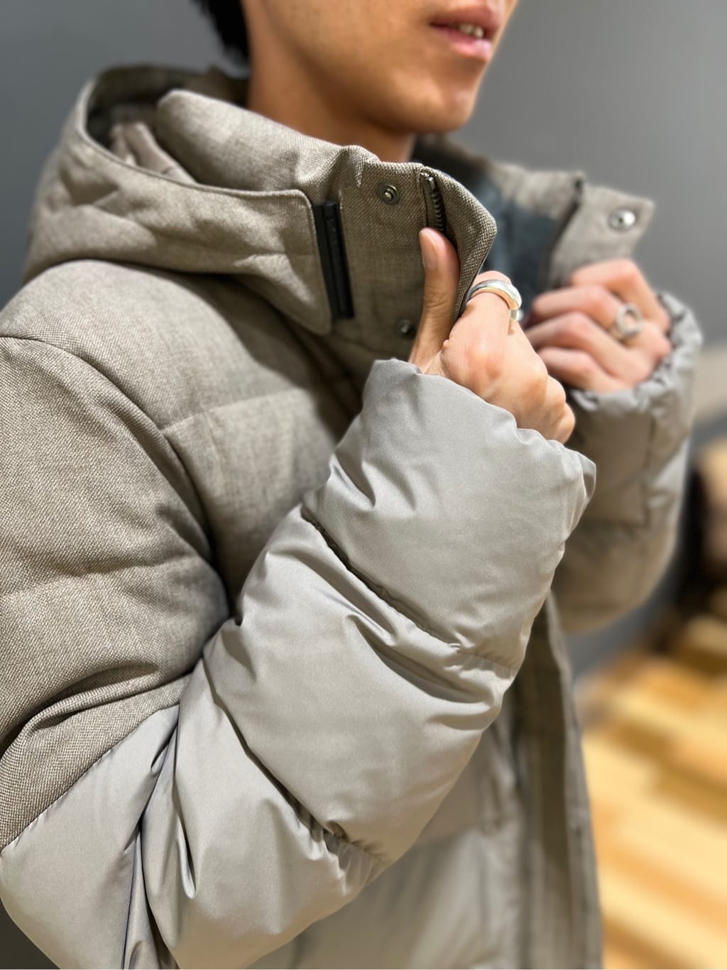 yutoさんの「TAKEO KIKUCHI｜【モンスターストレッチ】日本製 ウォッシュド デニムパンツ」を使ったコーディネート