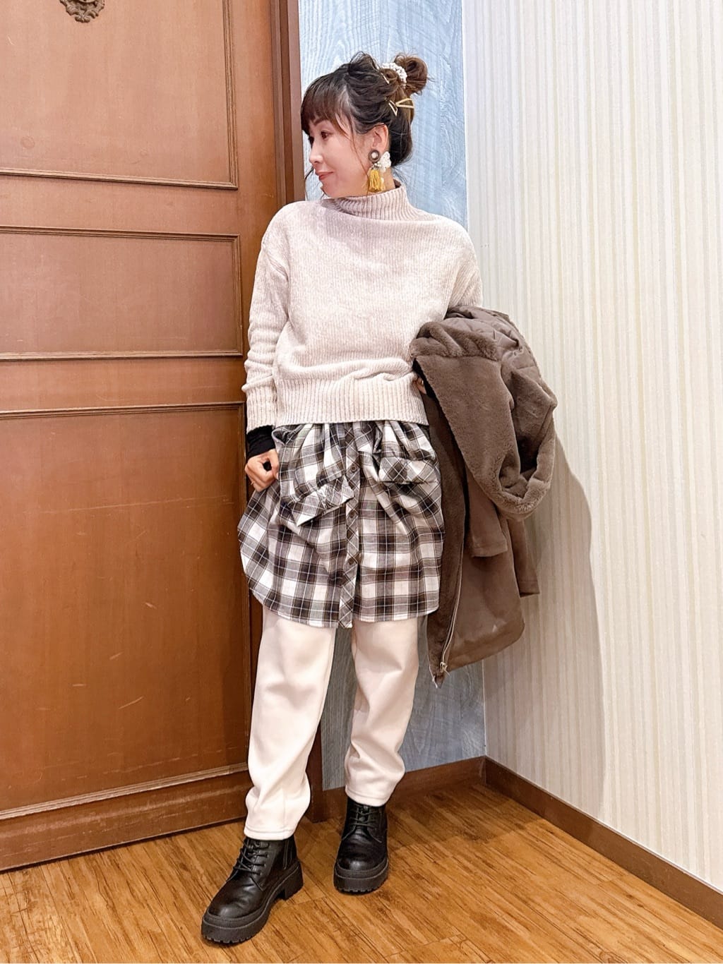 よっしーさんの「SHOO･LA･RUE｜」を使ったコーディネート