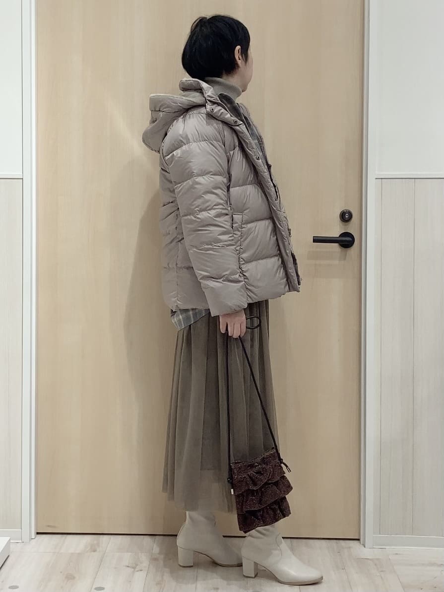 ノンさんの「SHOO･LA･RUE｜◆【セレモニーからデイリーまで】女性らしさあふれる チュールスカート」を使ったコーディネート