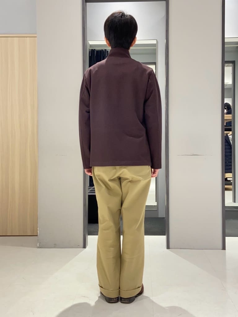 わいずみさんの「TAKEO KIKUCHI｜【DOWN FABRIC】ダウンファブリック スタンドカラーブルゾン」を使ったコーディネート