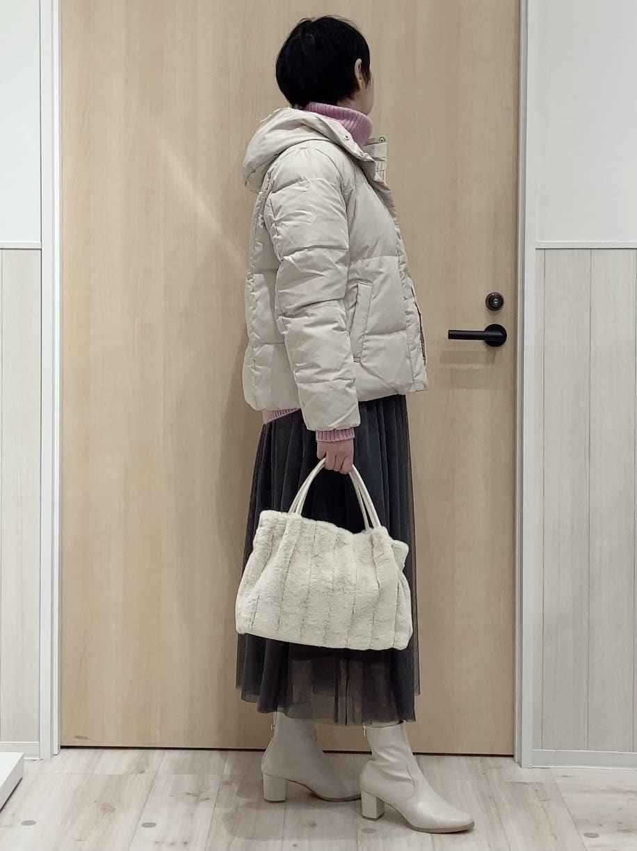 ノンさんの「SHOO･LA･RUE｜◆【セレモニーからデイリーまで】女性らしさあふれる チュールスカート」を使ったコーディネート