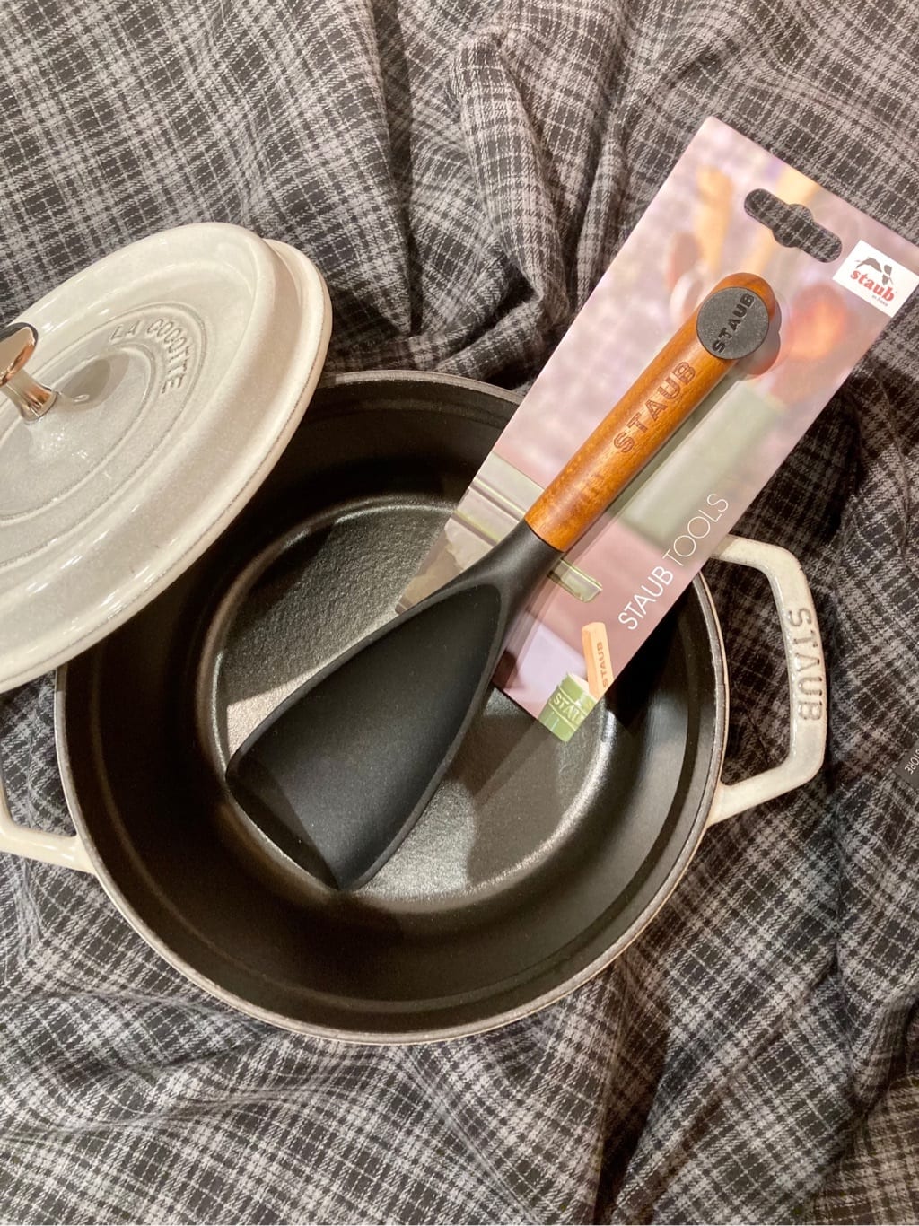 n.さんの「212 KITCHEN STORE｜ラ ココット de GOHAN カンパーニュ S 12cm ＜STAUB ストウブ＞」を使ったコーディネート