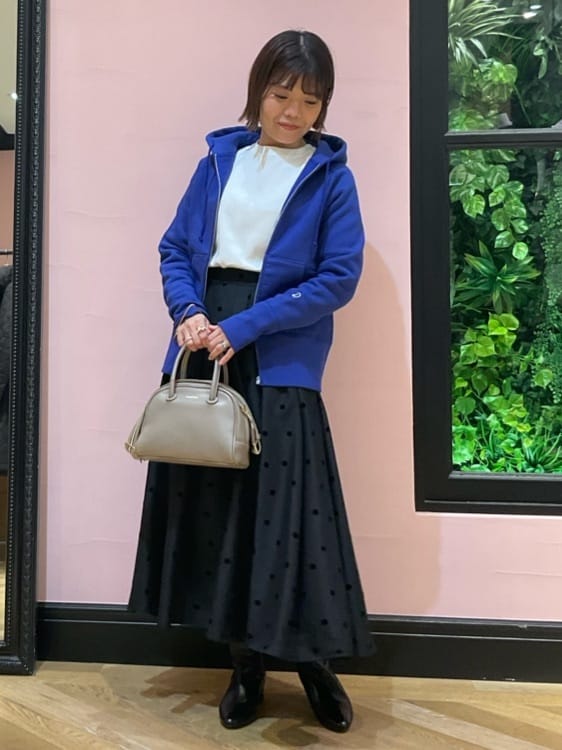 ogataさんの「DRESSTERIOR｜デキシー吊裏毛ジップアップパーカ」を使ったコーディネート