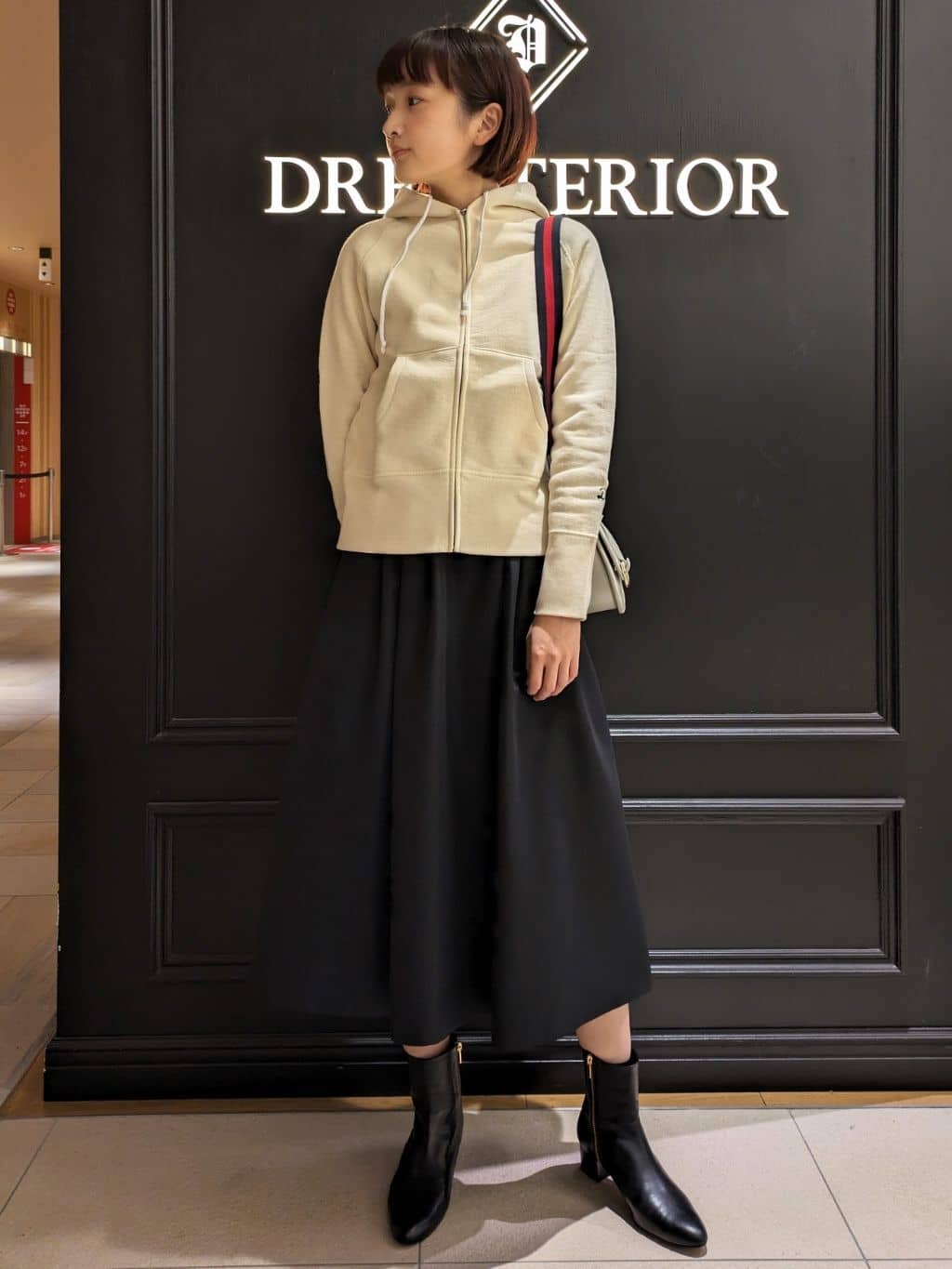 saoriさんの「DRESSTERIOR｜デキシー吊裏毛ジップアップパーカ」を使ったコーディネート