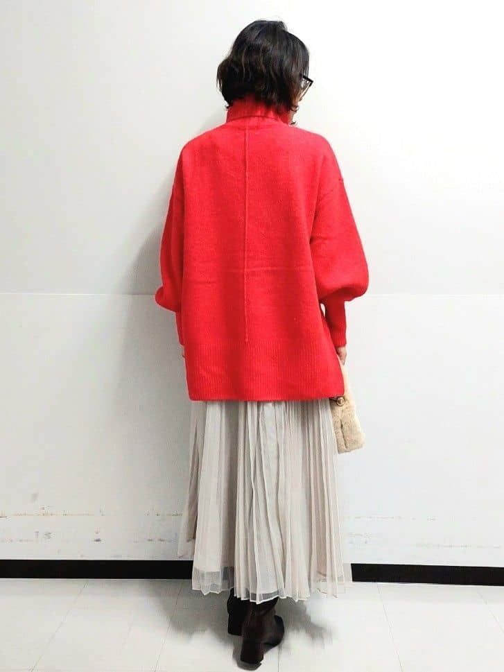 くまみさんの「OPAQUE.CLIP｜◆《通勤対応》チュールプリーツフレアスカート【洗濯機洗い可】」を使ったコーディネート