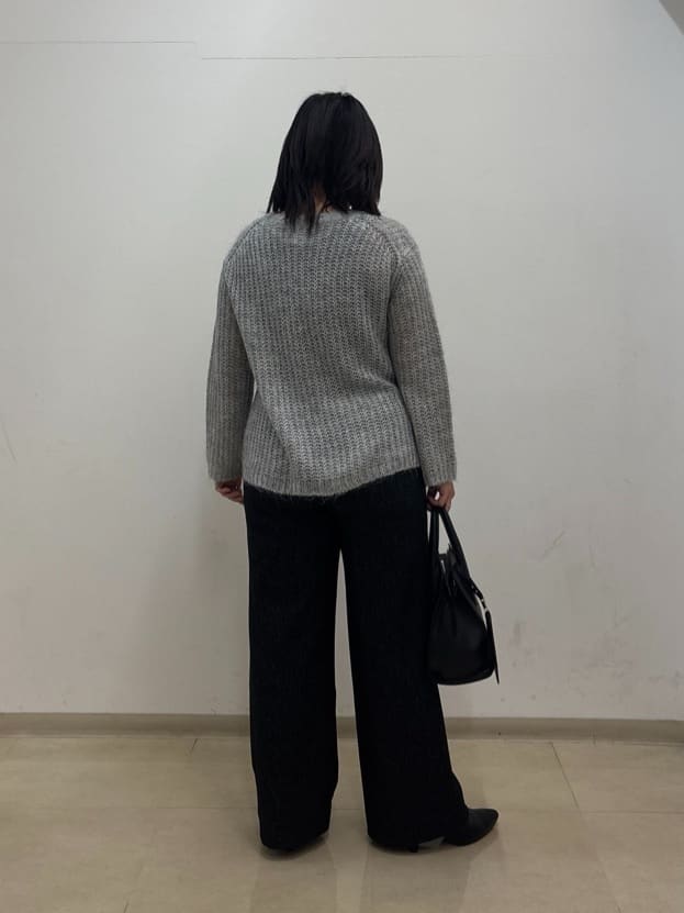Akiさんの「INDIVI｜◆【合皮／マルチWAY／サブバッグ付】ミニショルダーバッグ」を使ったコーディネート