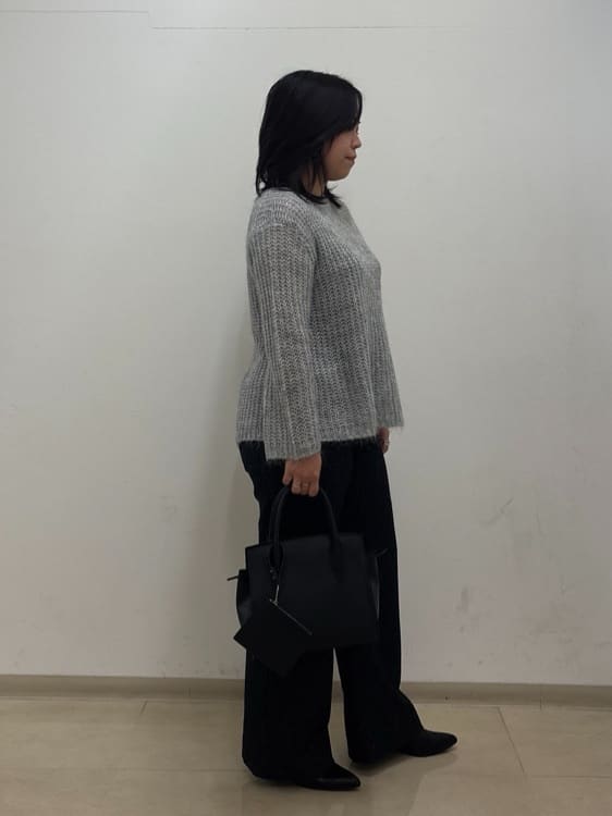 Akiさんの「INDIVI｜◆【合皮／マルチWAY／サブバッグ付】ミニショルダーバッグ」を使ったコーディネート