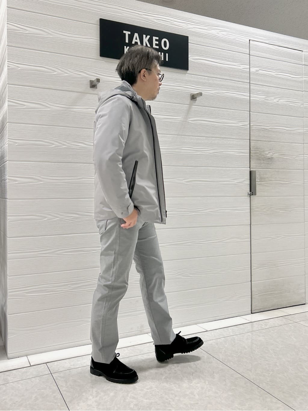 すーさんの「TAKEO KIKUCHI｜【Made in JAPAN】播州織 ストレッチ パンツ」を使ったコーディネート