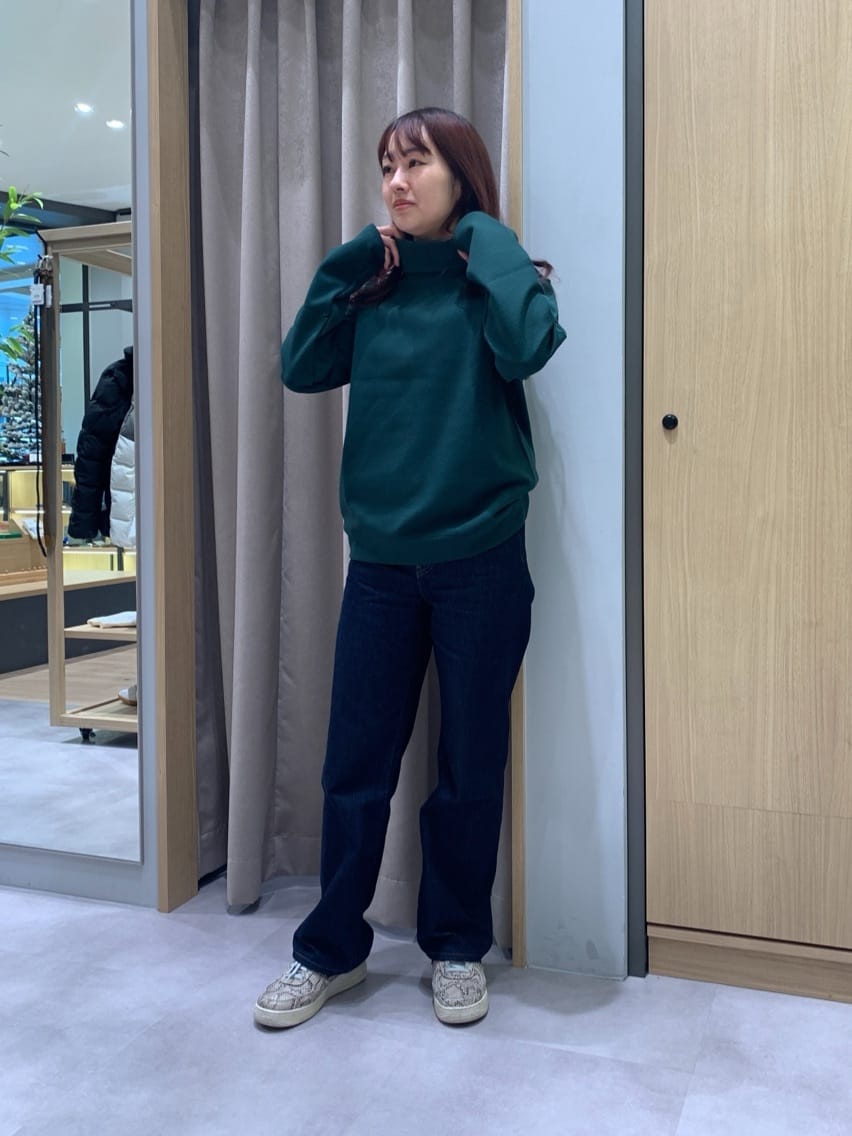 よぴさんの「TAKEO KIKUCHI｜アンティーク調レザー 2つ折り長財布」を使ったコーディネート