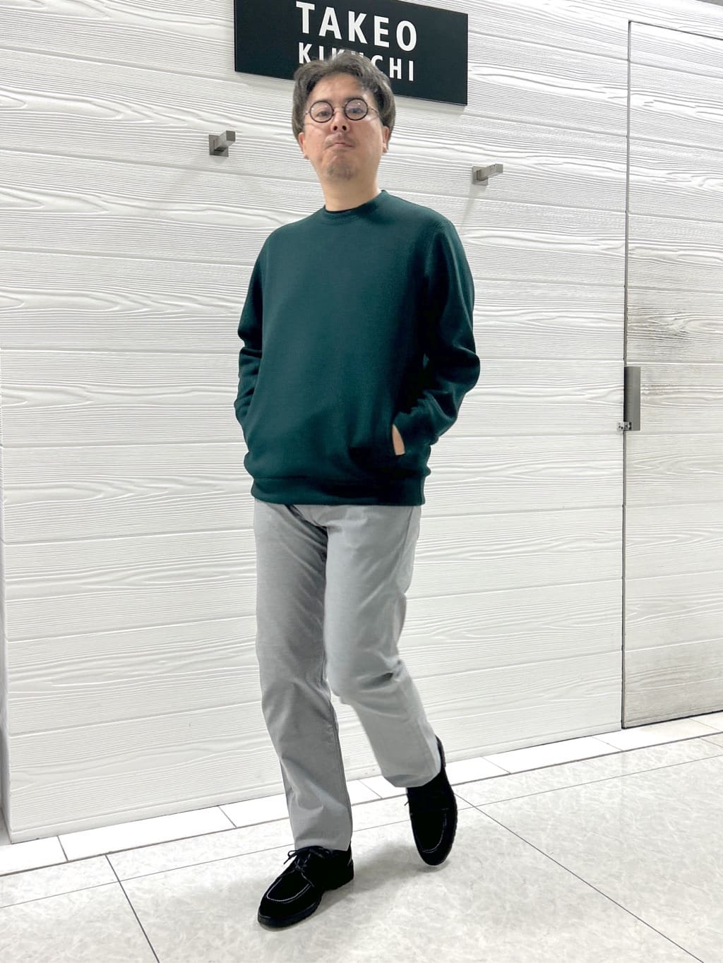 すーさんの「TAKEO KIKUCHI｜【Made in JAPAN】播州織 ストレッチ パンツ」を使ったコーディネート