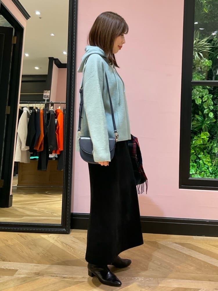maruさんの「DRESSTERIOR｜◆コーデュロイイージースカート」を使ったコーディネート