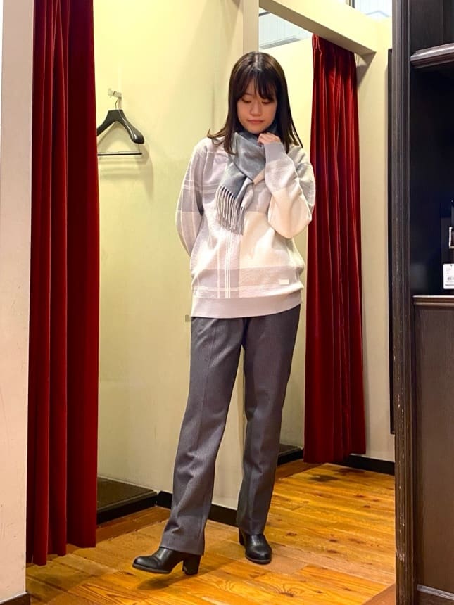 かわぴーさんの「TAKEO KIKUCHI｜【DOWN FABRIC】ダウンファブリック ドレスパンツ / セットアップ対応」を使ったコーディネート